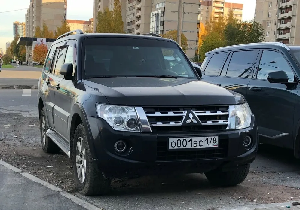 Купить красивый гос номер О001ВС регион 178